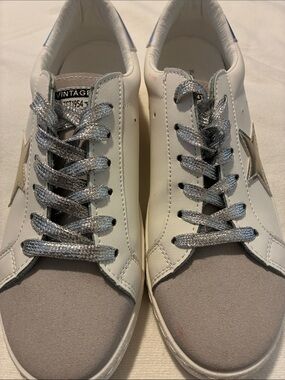 Vintage Havana White Leather Sneakers with Silver Accent